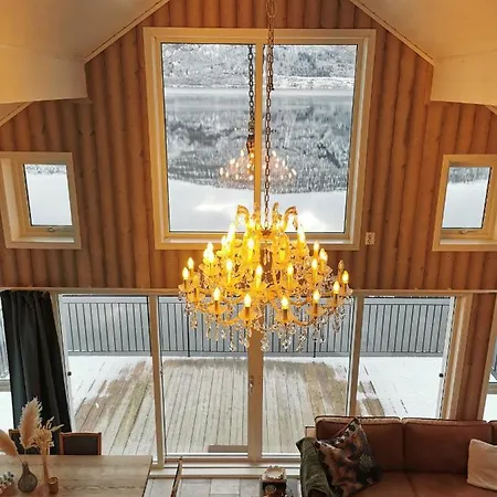 Fjord Faleide 130 Semesterbostad *